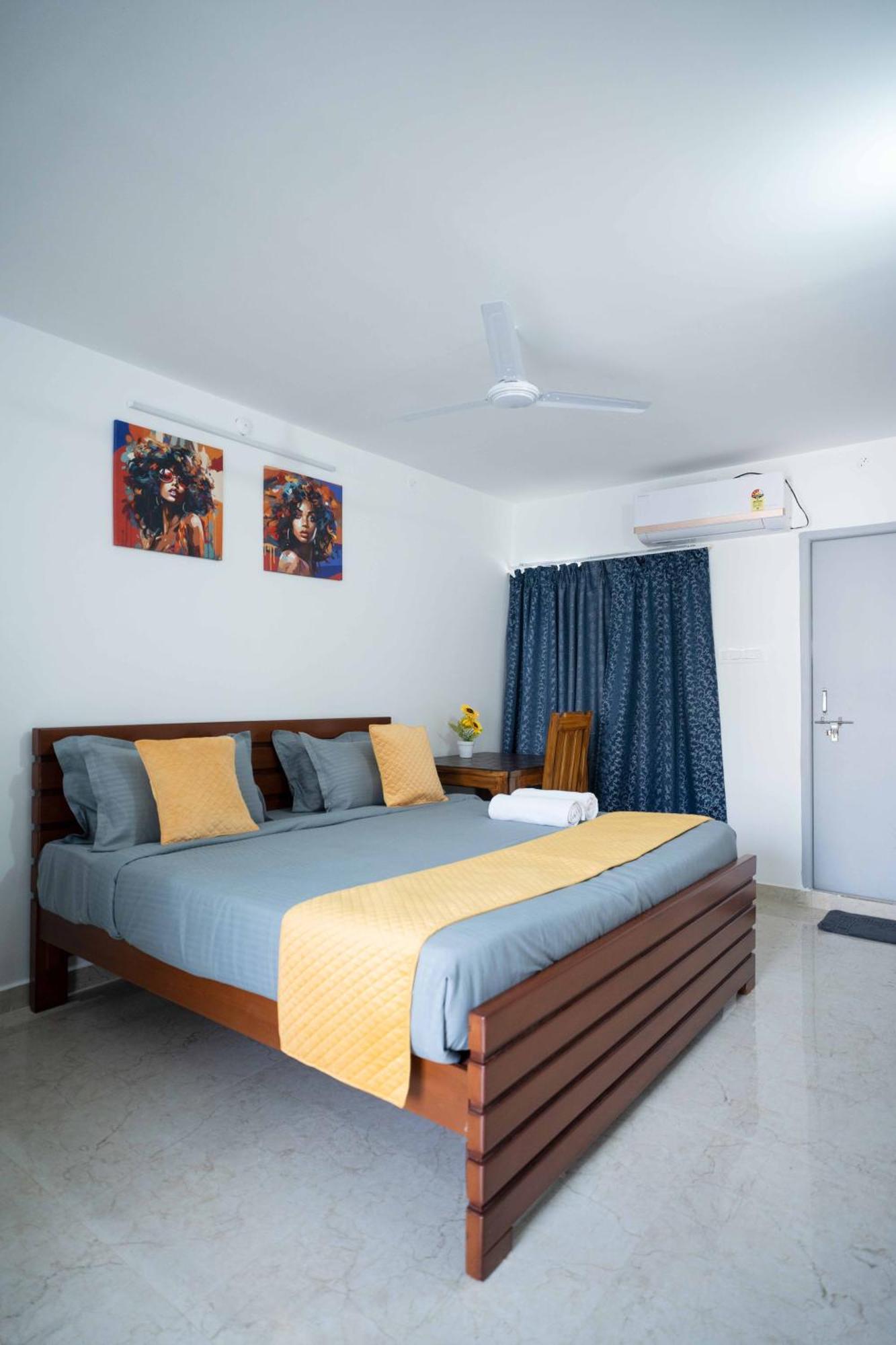 Yellow Bells Studios And Suites Gachibowli Bagian luar foto